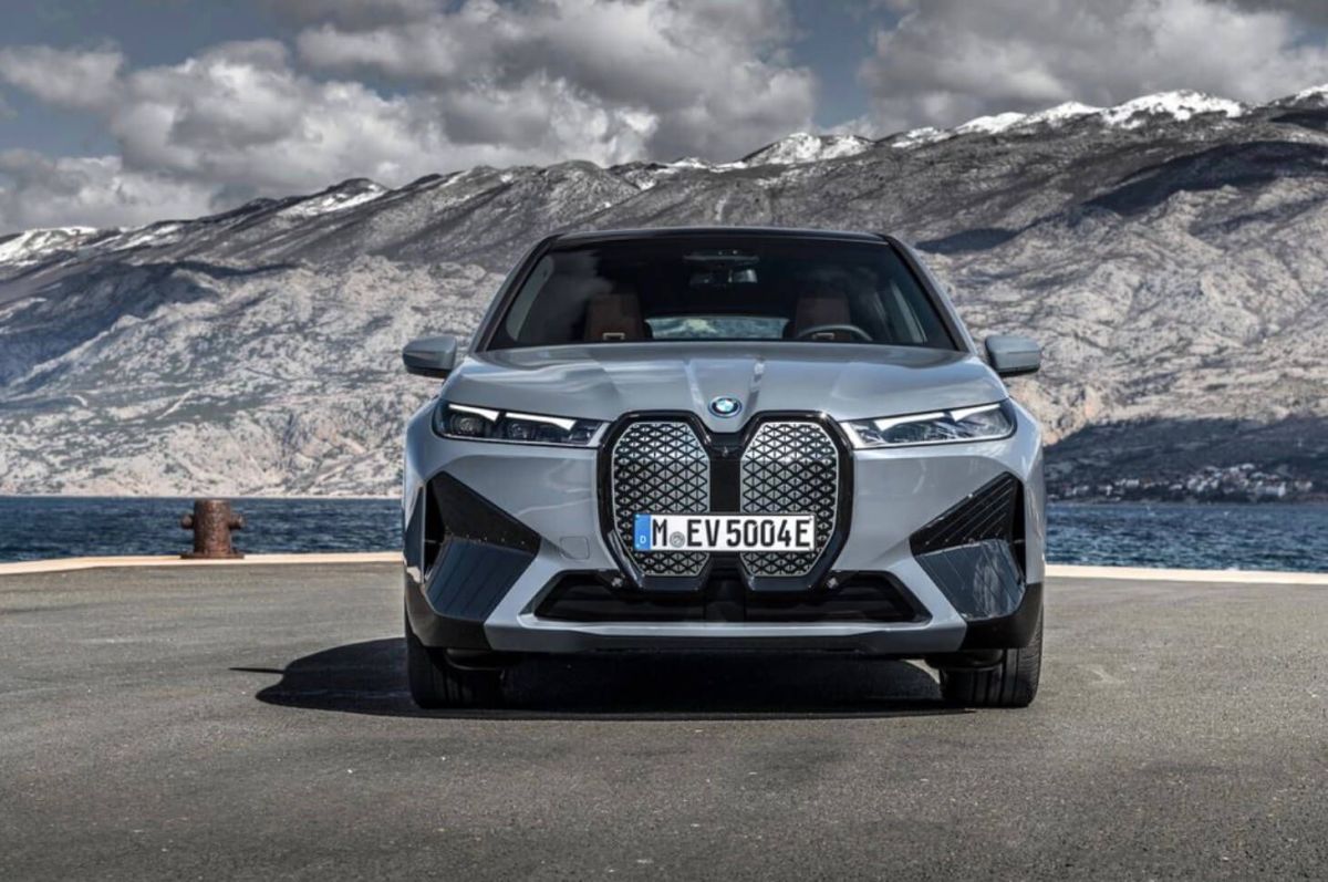 سيارات 2022.. أهم الإصدارات وأبرزها السيارات الكهربائية