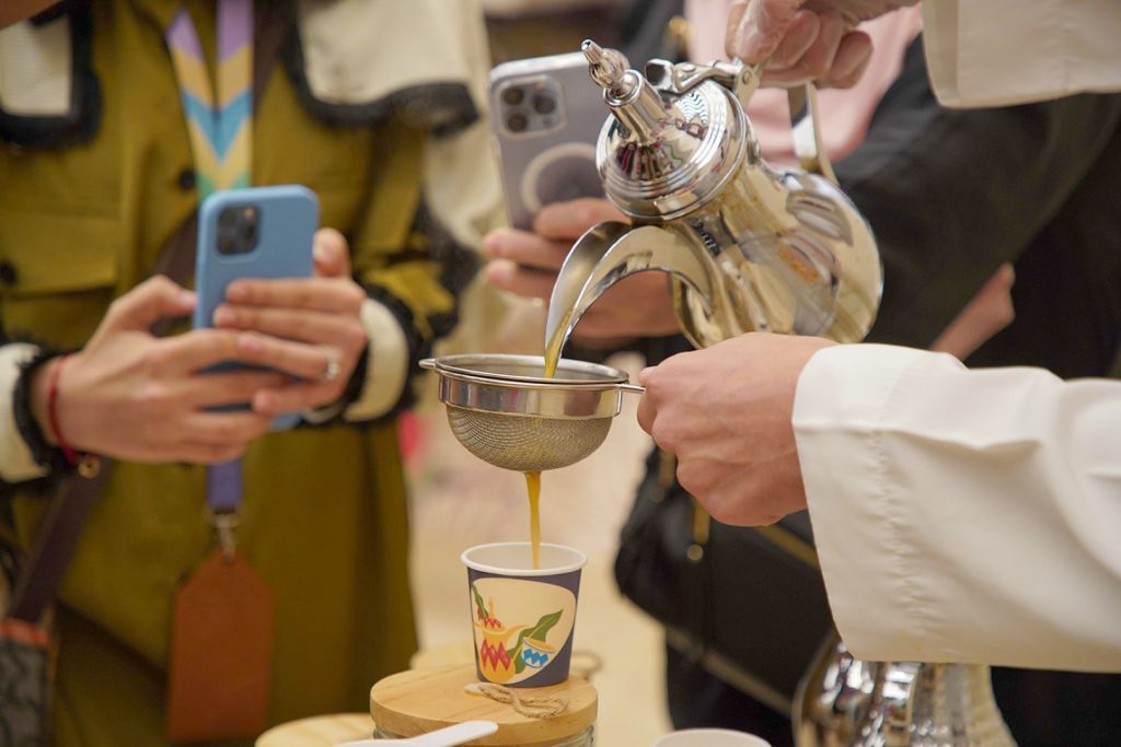 "أسبوع القهوة السعودية" يحظى بإقبال كبير في إكسبو 2020 دبي 1 إكسبو