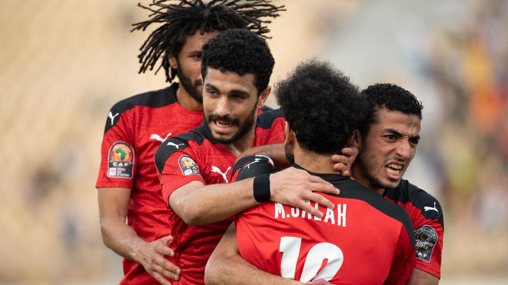 مخاوف من تزوير فحوصات لاعبي منتخب مصر.. وبيانات رسمية تحسم الأمر