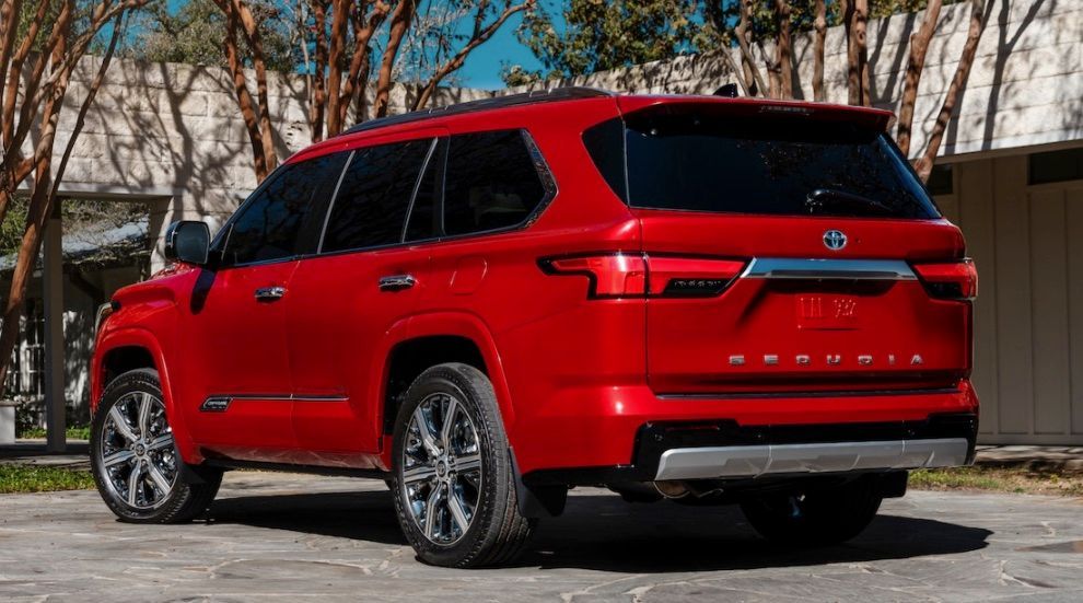 تويوتا سيكويا