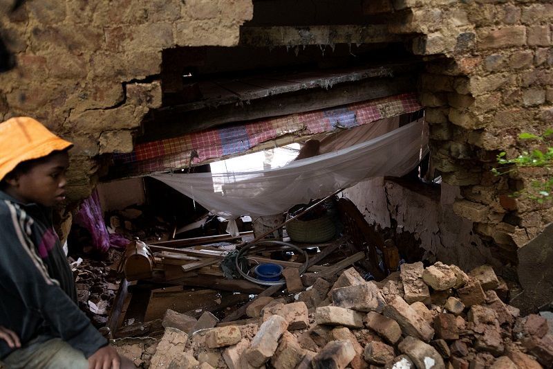 10 قتلى وعشرات آلاف النازحين جراء الإعصار باتسيراي في مدغشقر 4 10 قتلى وعشرات آلاف النازحين جراء الإعصار باتسيراي في مدغشقر