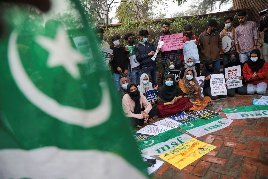 الهند.. ملالا يوسفزاي تندد بحظر الحجاب في كارناتاكا 1 الهند.. ملالا يوسفزاي تندد بحظر الحجاب في كارناتاكا