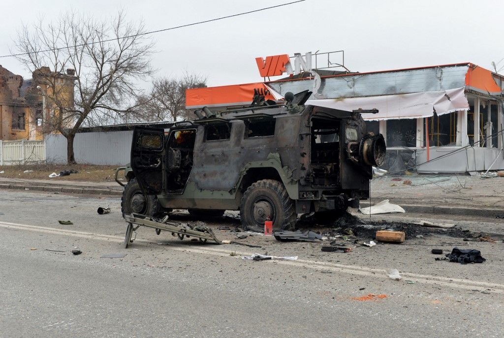 بالصور.. دمار هائل ألحقه القصف العشوائي الروسي على خاركيف