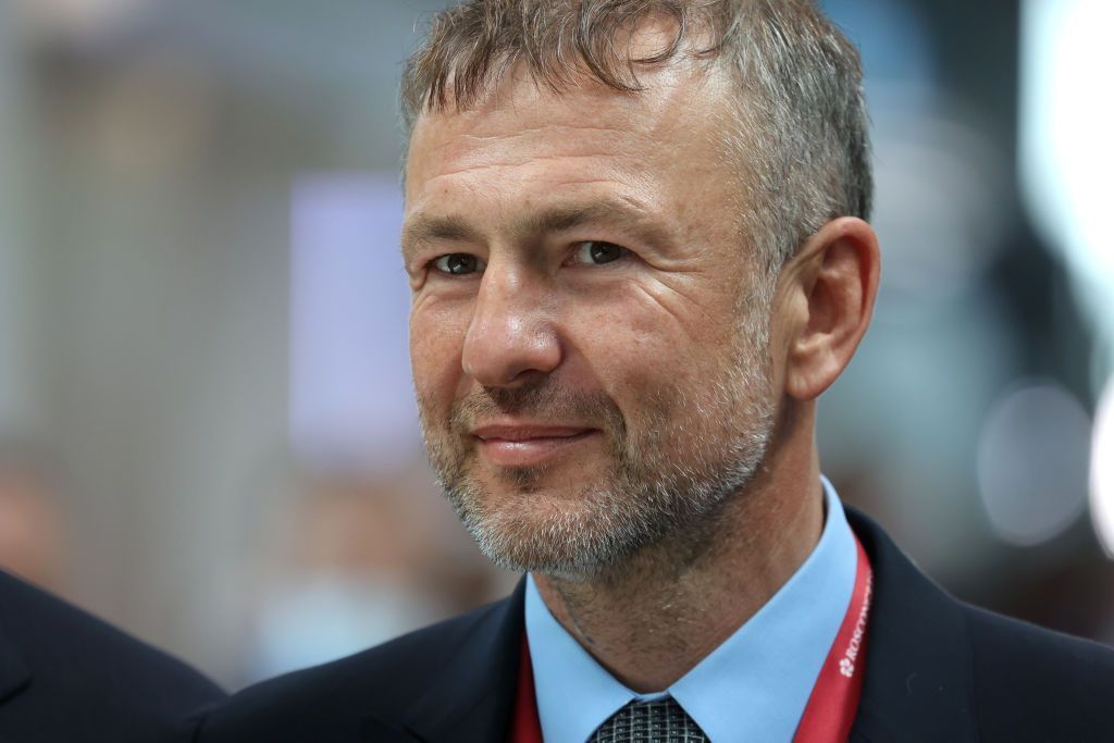 قيمته 530 مليون يورو.. ايطاليا تجمّد يخت ثريّ روسيّ