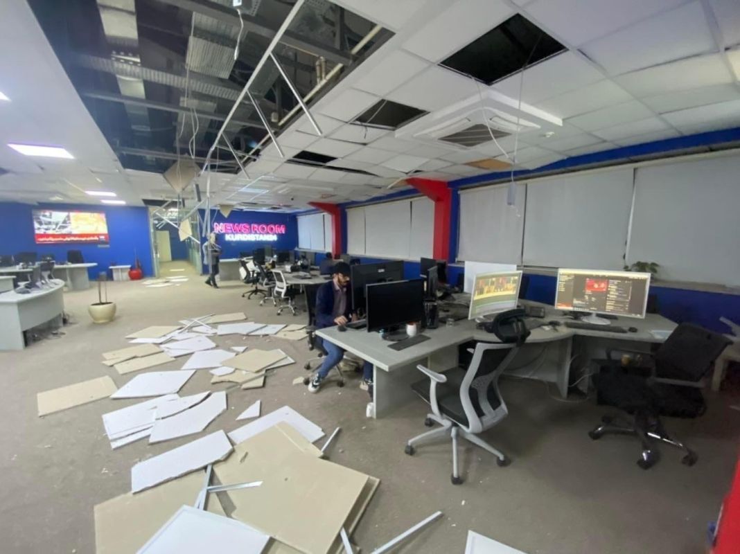 بالصور.. الهجمات الصاروخية على أربيل تلحق أضرارا كبيرة بقناة "k24"