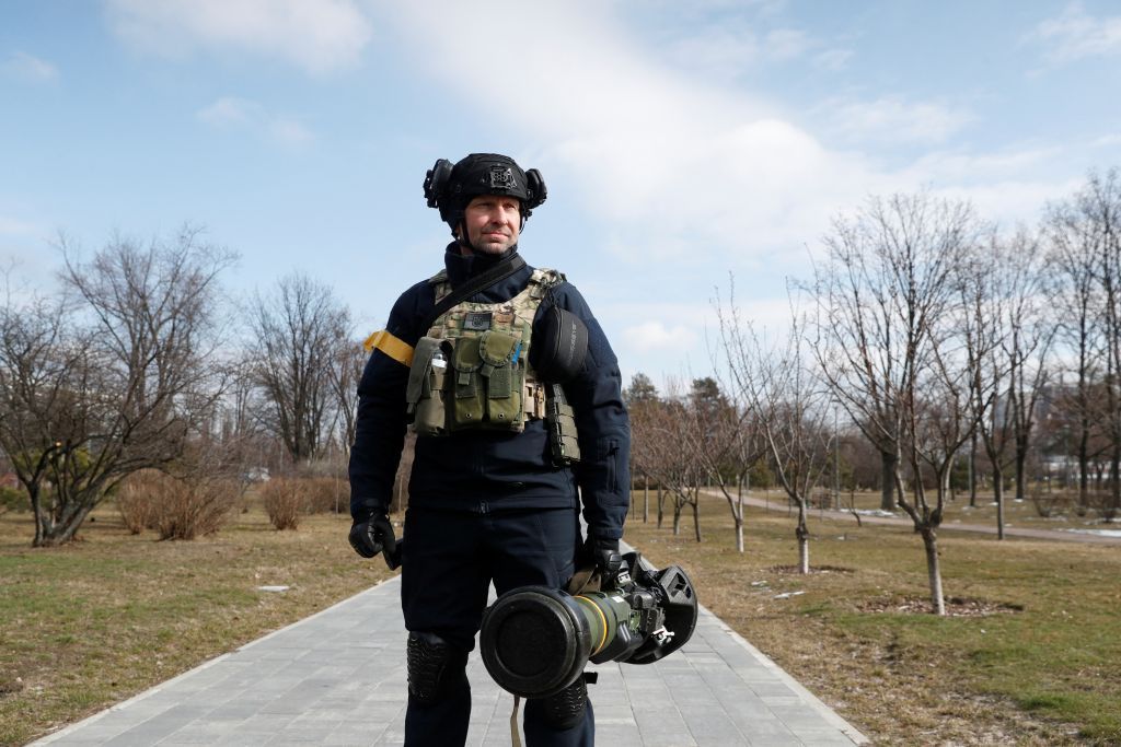 كيف نجحت أوكرانيا في تدمير الدبابات الروسية في 15 ثانية؟