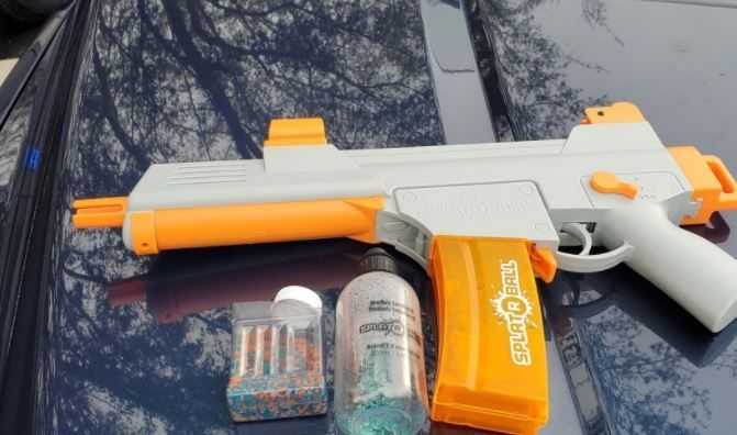 تحد ينتشر في "تيك توك".. والسلطات الأمريكية تحذر 1 تحد ينتشر في "تيك توك".. والسلطات الأمريكية تحذر