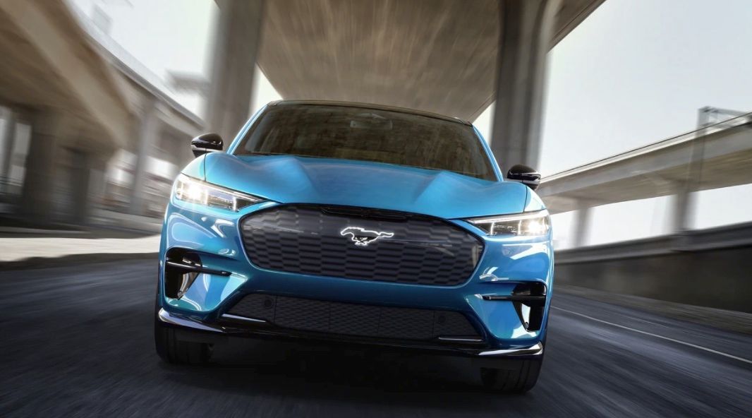 4 سيارات كهربائية تستهدف عشاق السرعة في العام 2022 2 4 سيارات كهربائية تستهدف عشاق السرعة في العام 2022