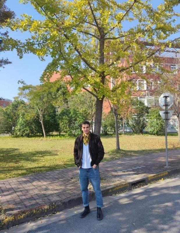 لماذا يعيش هذا الطالب المصري أفضل من غيره في شنغهاي؟