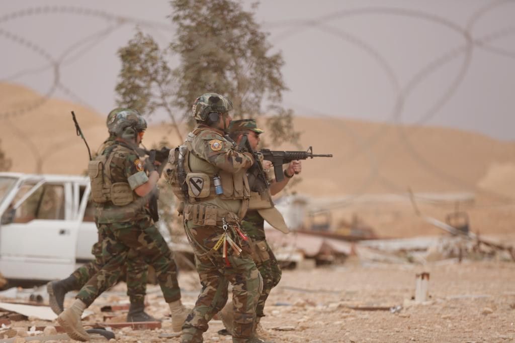 بالصور.. عملية الإرادة الصلبة في الأنبار لملاحقة داعش 2 بالصور.. عملية الإرادة الصلبة في الأنبار لملاحقة داعش