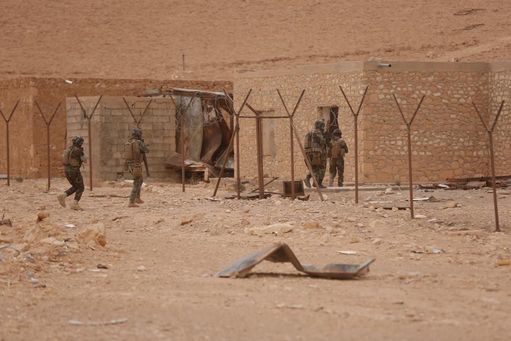 بالصور.. عملية الإرادة الصلبة في الأنبار لملاحقة داعش 1 بالصور.. عملية الإرادة الصلبة في الأنبار لملاحقة داعش