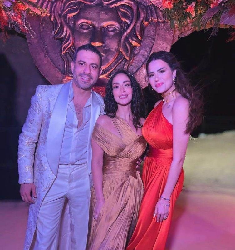 بالصور محمد فراج وبسنت شوقي.. زواج على الطريقة الحديثة