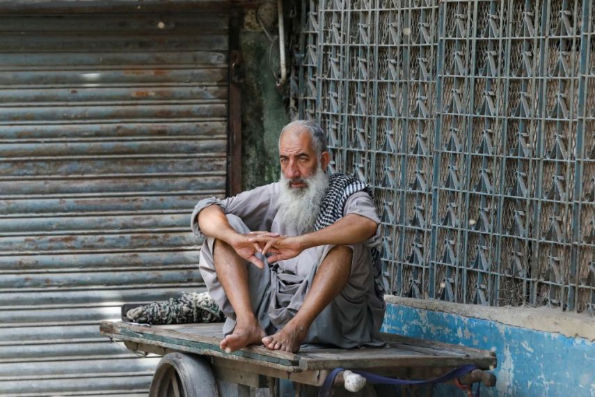 بسبب أزمة المناخ.. "سنة بلا ربيع" في كراتشي الباكستانية 6 بسبب أزمة المناخ.. "سنة بلا ربيع" في كراتشي الباكستانية