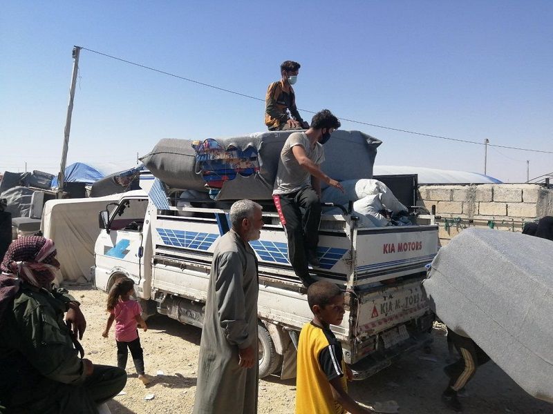 العراق يستعيد ٥٠٠ عائلة من مخيم الهول