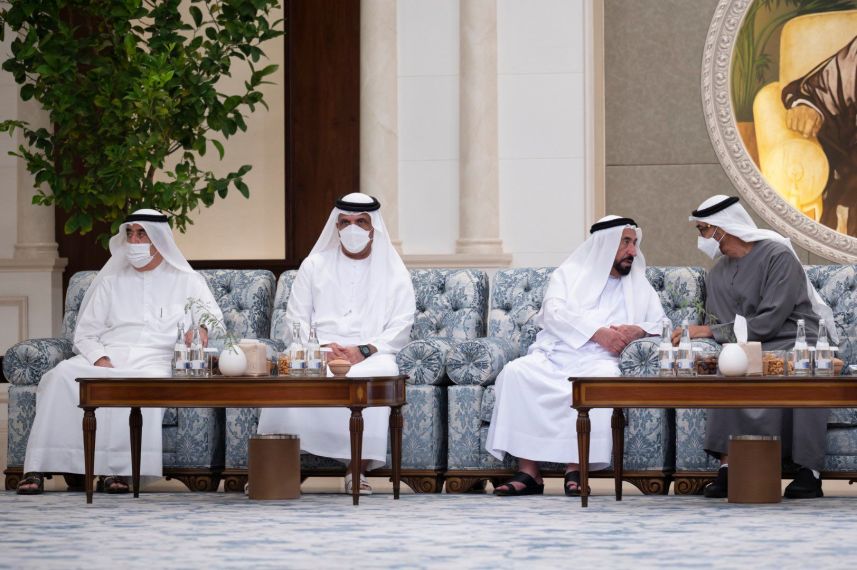 بالصور.. ‏المجلس الأعلى للاتحاد ينتخب ⁧‫محمد بن زايد‬⁩ رئيساً لدولة الإمارات