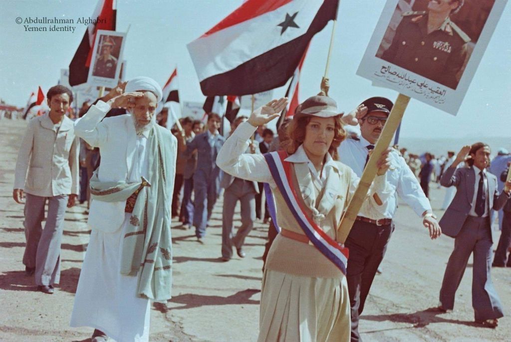 المصور اليمني عبدالرحمن الغابري: كافحت قبح الحرب والكارهين للحياة بنشر صور الجمال