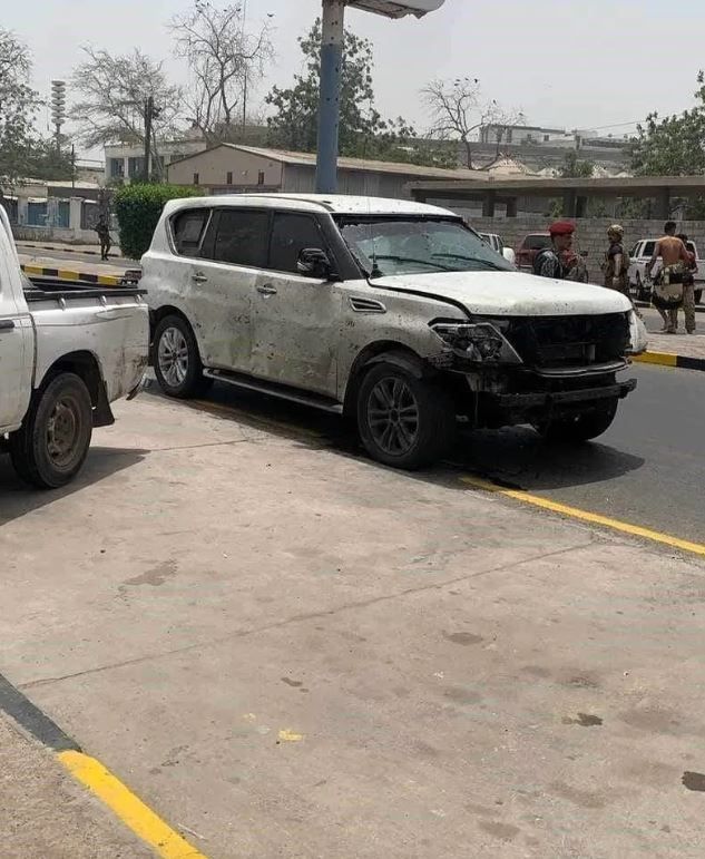 الإرياني: محاولة اغتيال رئيس عمليات المنطقة العسكرية في عدن تؤكد التنسيق بين الحوثي وتنظيمي "داعش والقاعدة"