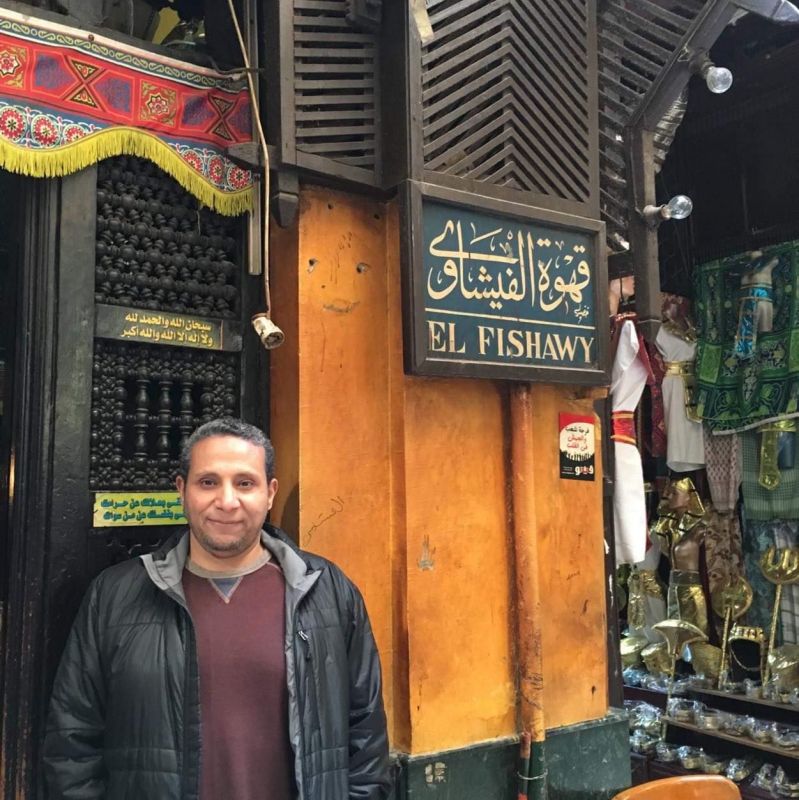 من المصري الذي ترك العمل في فيسبوك وغوغل ليصبح "حانوتي"؟