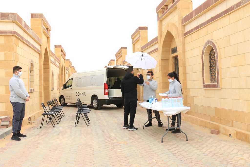 من المصري الذي ترك العمل في فيسبوك وغوغل ليصبح "حانوتي"؟