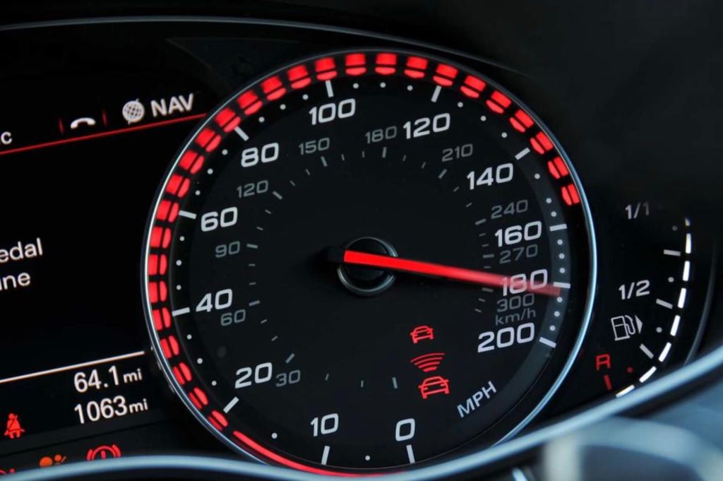 10 نصائح لتقليل استهلاك البنزين في السيارة.. هل تعرفها؟ 5 نصائح لتقليل استهلاك البنزين في السيارة