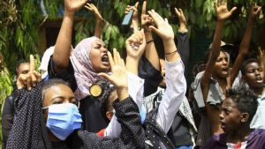 98 قتيلا في مظاهرات السودان