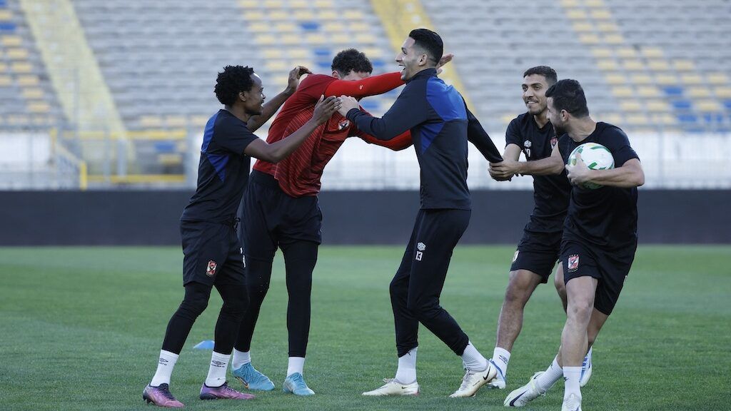 الوداد والأهلي.. مواجهات ثنائية مرتقبة في نهائي إفريقيا