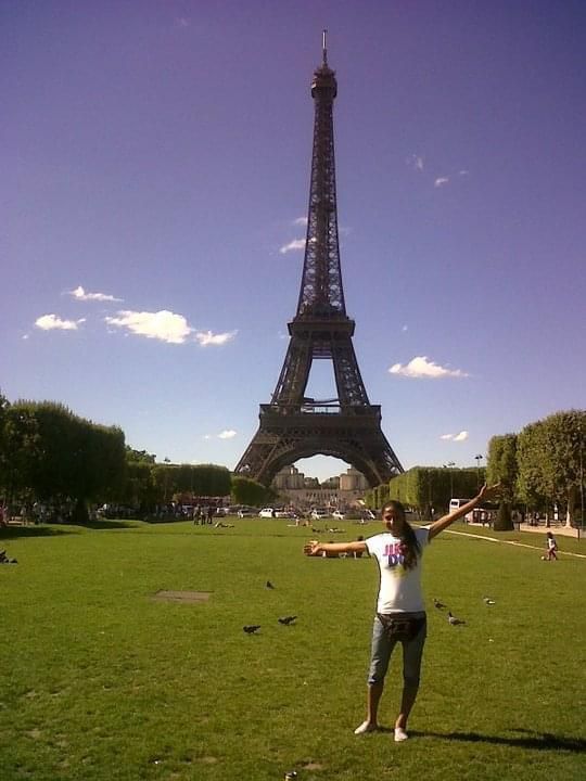 من المصرية بنت السيدة زينب أحسن لاعبة في فرنسا.. وكيف تألقت في كرة اليد والقدم معاً؟