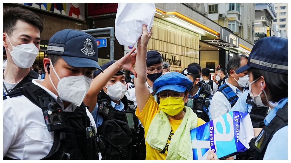 بالصور.. المئات في تايوان يحيون ذكرى مذبحة تيانانمن 10 بالصور.. المئات في تايوان يحيون ذكرى مذبحة تيانانمن