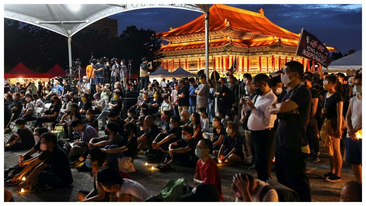 بالصور.. المئات في تايوان يحيون ذكرى مذبحة تيانانمن 4 بالصور.. المئات في تايوان يحيون ذكرى مذبحة تيانانمن