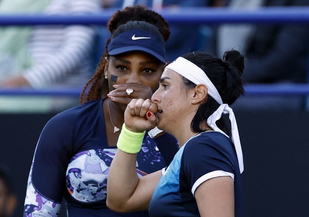 أنس جابر وسيرينا وليامز إلى نصف نهائي إيستبورن