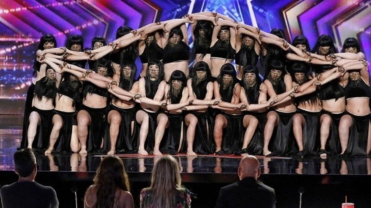 بالباز الذهبي.. فرقة مياس اللبنانية إلى نهائيات "أميركان غوت تالنت" 2 بالباز الذهبي.. فرقة مياس اللبنانية إلى نهائيات "أميركان غوت تالنت"