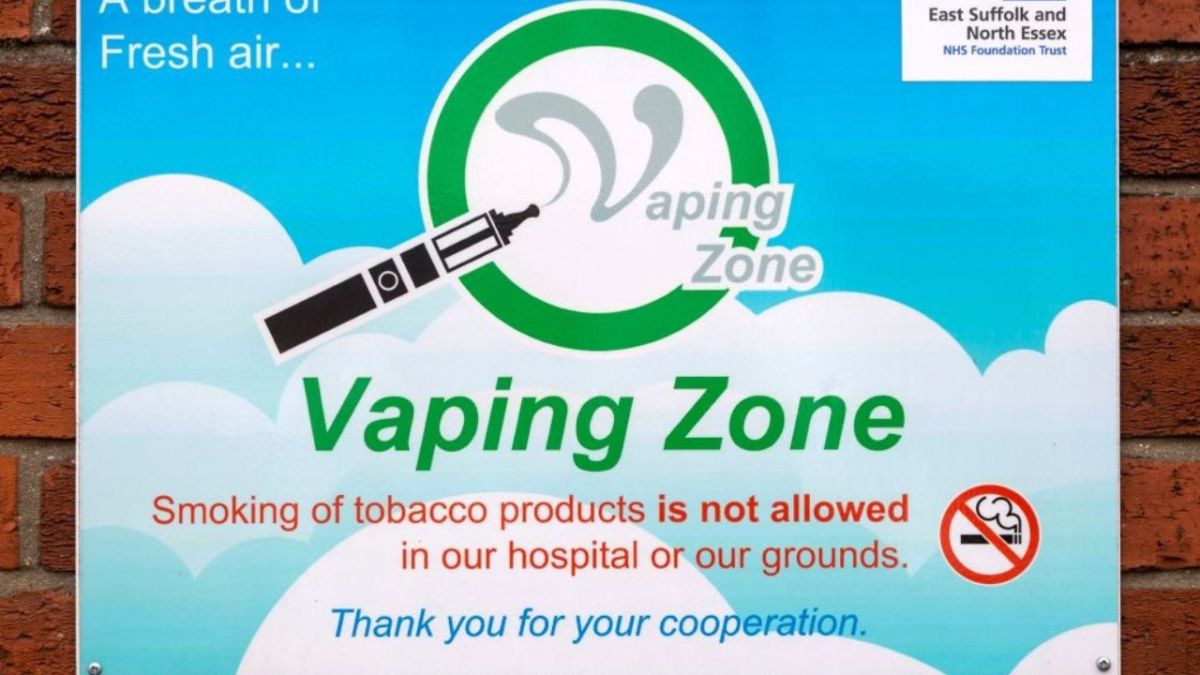 ضربة مُوجعة لـ السجائر الإلكترونية (Vaping).. المراهقون في خطر