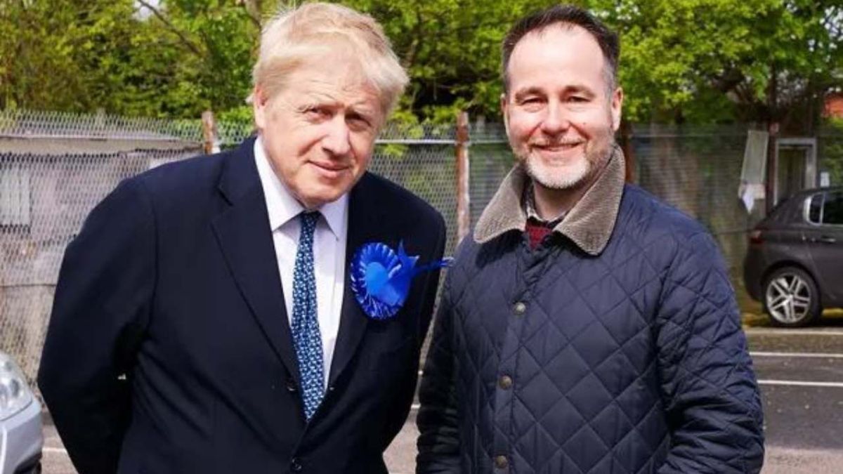  "تحرش بالعديد من الرجال".. اتهامات للسياسي البريطاني كريس بينشر