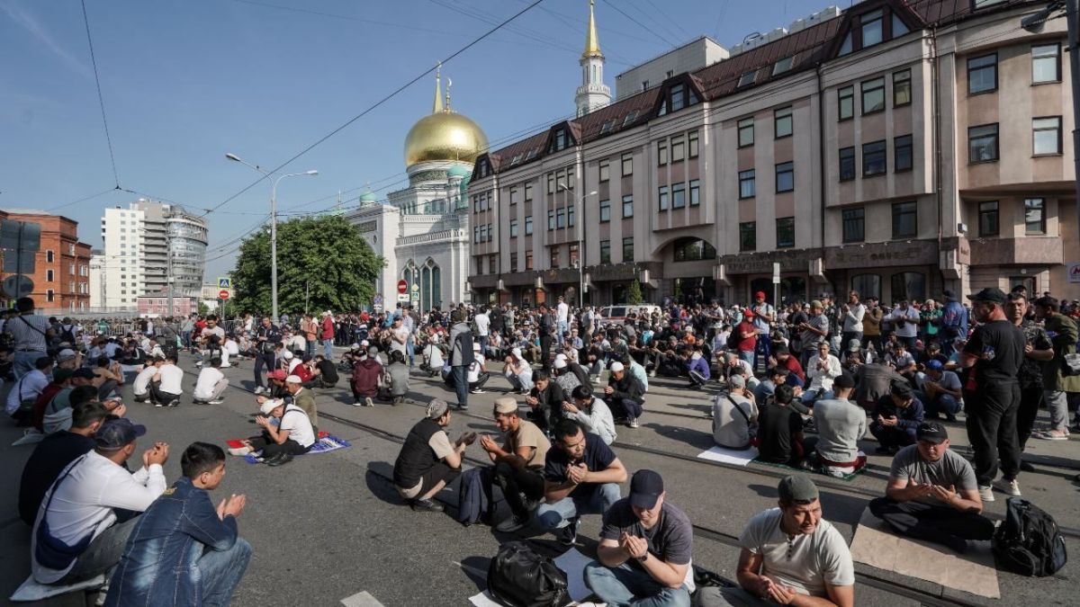 كيف احتفل المسلمون حول العالم بعيد الأضحى؟