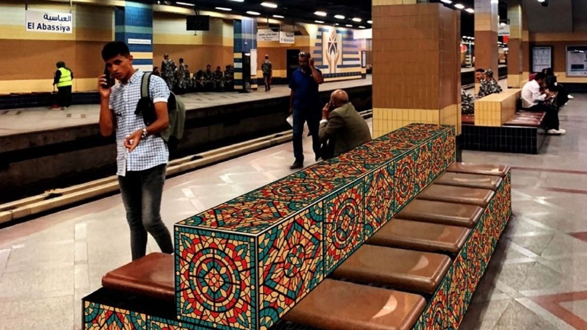 من المسؤول الذي ساعد غادة والي على تنفيذ لوحات المترو المسروقة؟