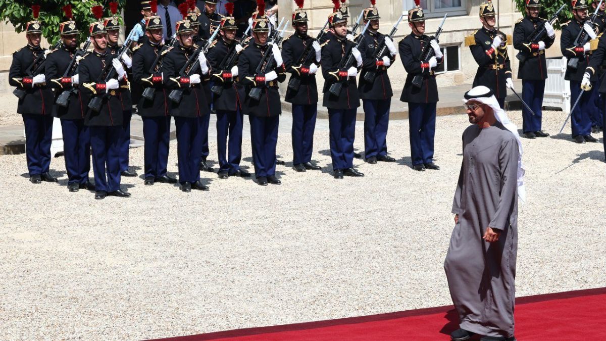 زيارة تاريخية لرئيس الإمارات إلى فرنسا