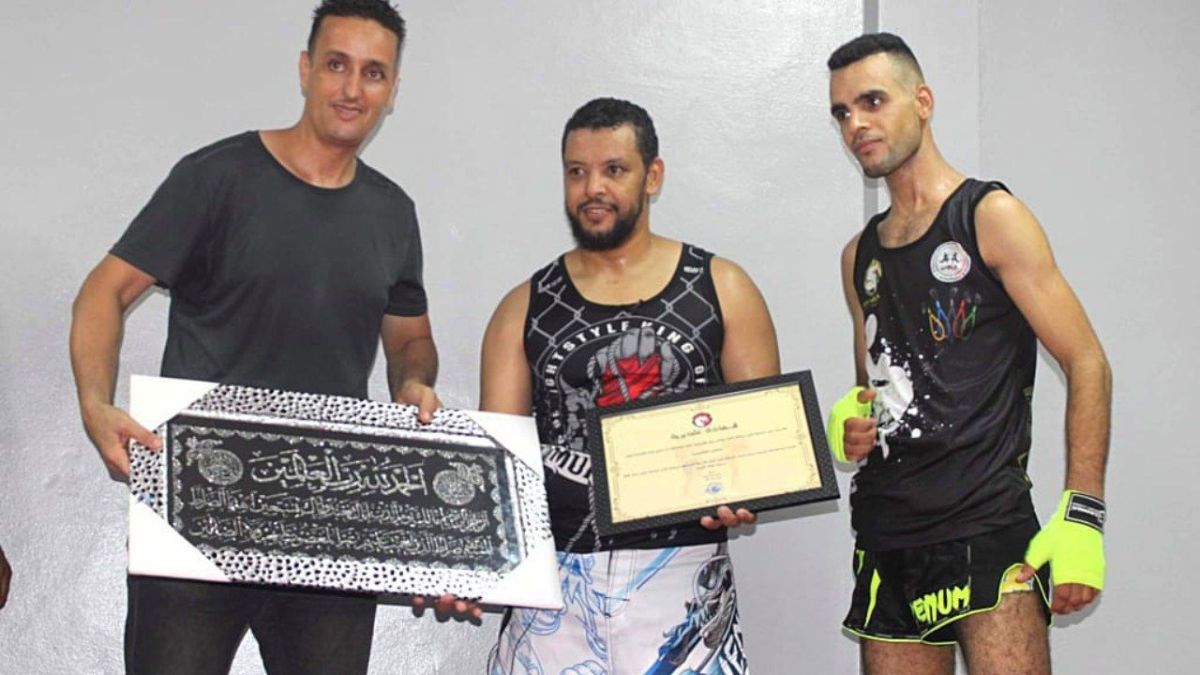 من هو البطل العالمي المغربي في الكيك بوكسينغ