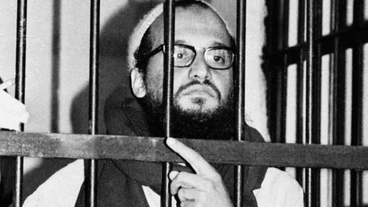 أيمن الظواهري.. نهاية صاخبة لرحلة جهادية مليئة بالفشل 2 أيمن الظواهري.. نهاية صاخبة لرحلة جهادية مليئة بالفشل