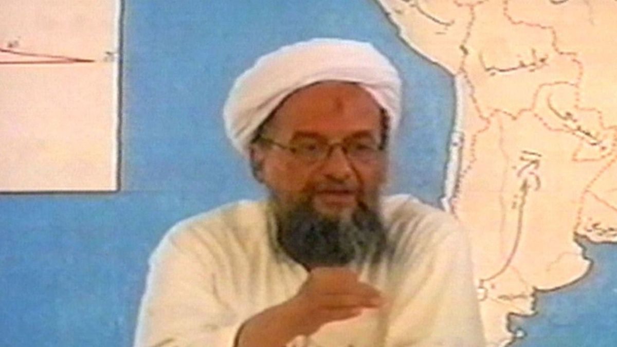 أيمن الظواهري.. نهاية صاخبة لرحلة جهادية مليئة بالفشل 5 أيمن الظواهري.. نهاية صاخبة لرحلة جهادية مليئة بالفشل