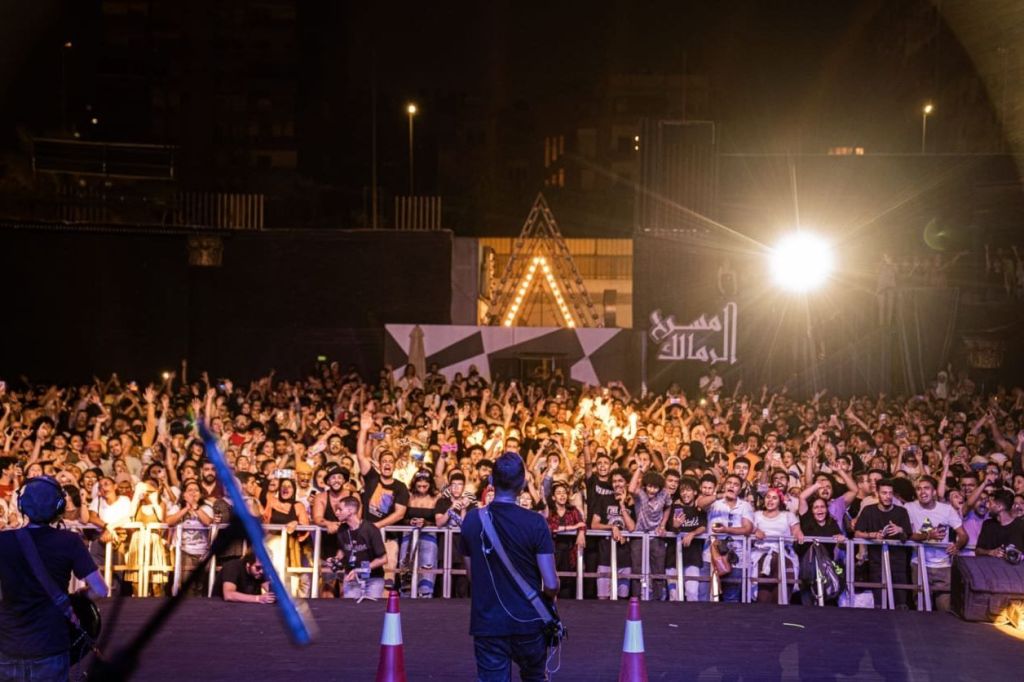 طلاق أيتن عامر وروبي تكشف عمرها الحقيقي.. أبرز أحداث الوسط الفني