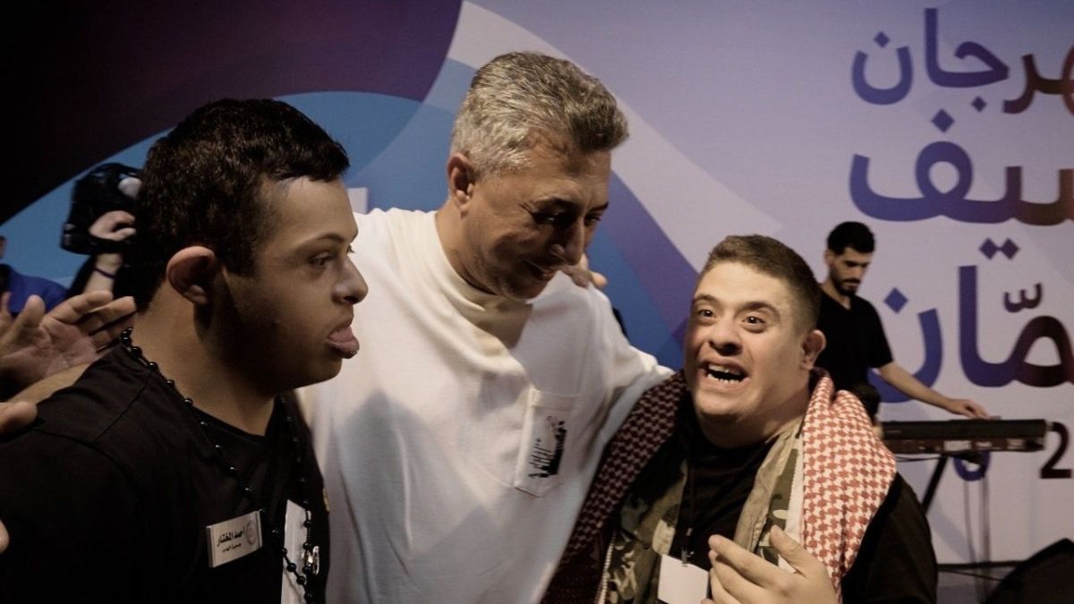 نجوم الفن ينعون حادث كنيسة أبو سيفين وشائعة فيديو خادش لمحمد رمضان