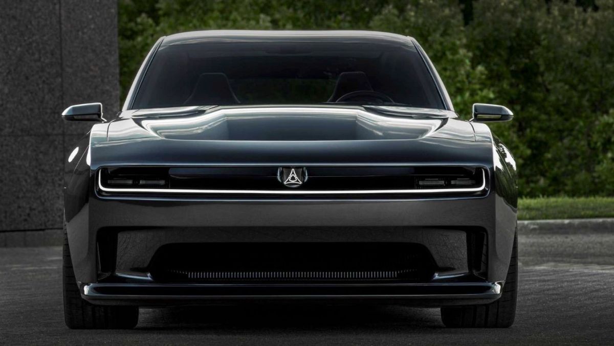 دودج تشارجر دايتونا SRT الكهربائية