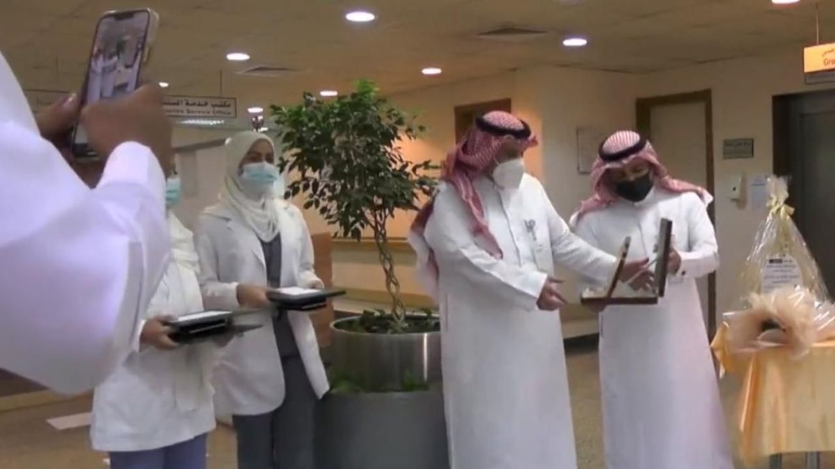 جلبتا الفخر لــ "السعودية".. تكريم رسمي لممرضتين سعوديتين لنجاحهما في إعادة طفل للحياة