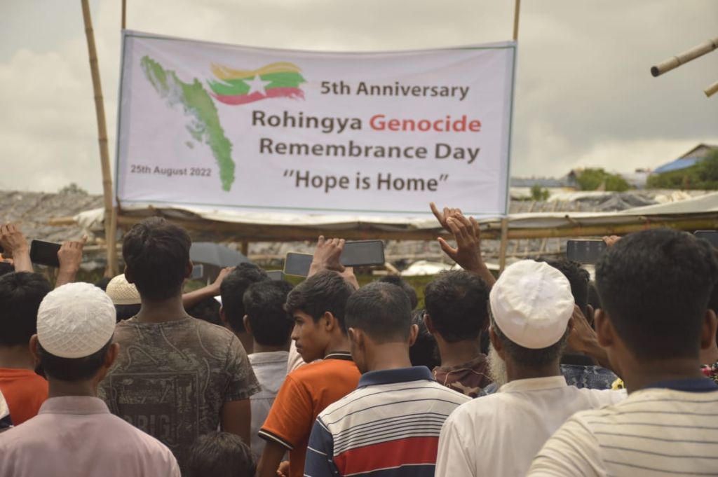 لاجئو الروهينغا في بنغلاديش: جيش ميانمار يواصل الإرهاب علينا