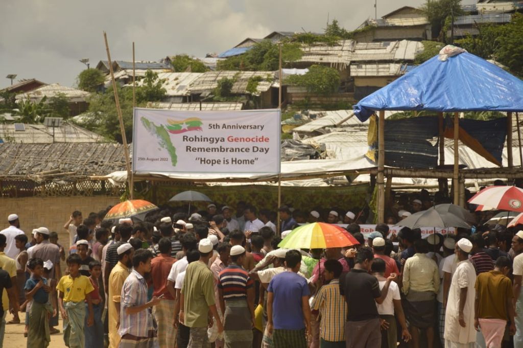 لاجئو الروهينغا في بنغلاديش: جيش ميانمار يواصل الإرهاب علينا