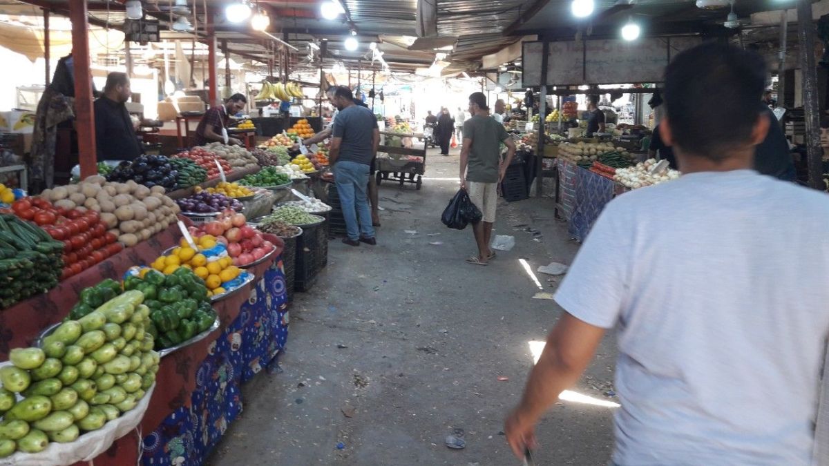 العراق.. نفاذ المنتجات الغذائية وارتفاع أسعارها إثر أحداث المنطقة الخضراء