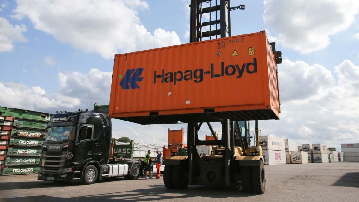 توزيع منتجات المنافسين.. خطة الشركات العالمية لمواجهة انخفاض المبيعات