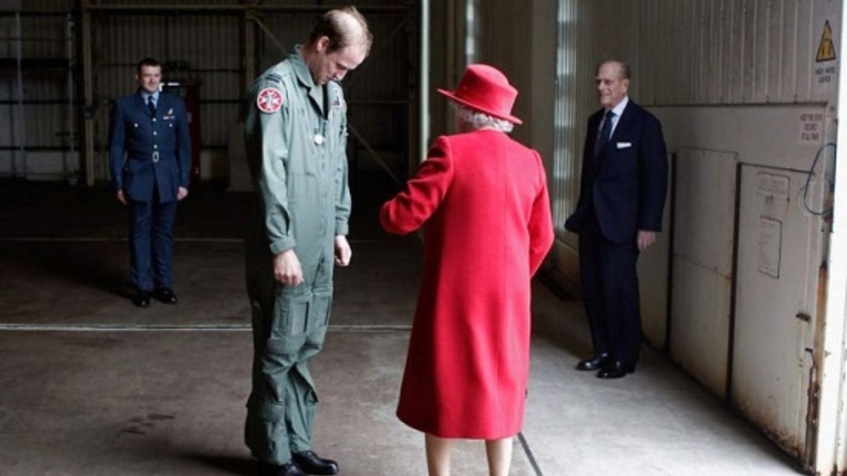 صور من تاريخ الملكة إليزابيث