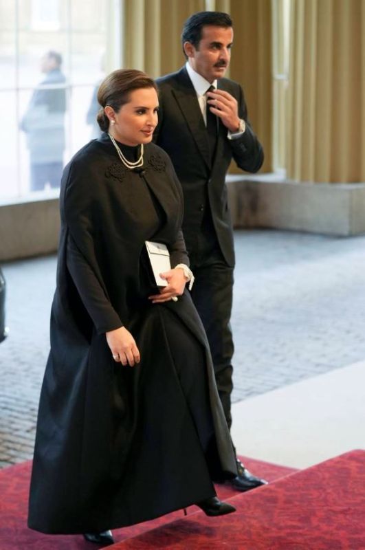 بالصور.. ملوك وزعماء عرب شاركوا في جنازة الملكة إليزابيث الثانية 6 بالصور.. ملوك وزعماء عرب شاركوا في جنازة الملكة إليزابيث الثانية