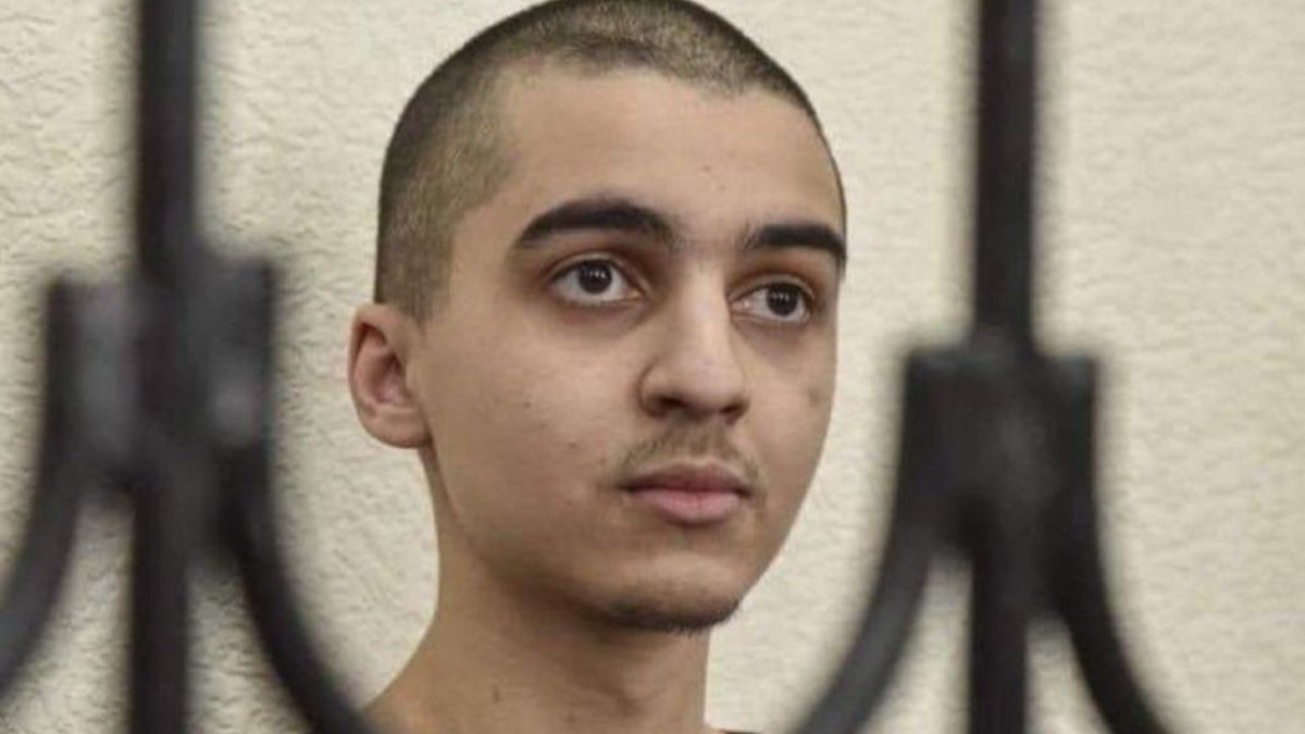 وصول إبراهيم سعدون الأسير المغربي في أوكرانيا إلى الرياض